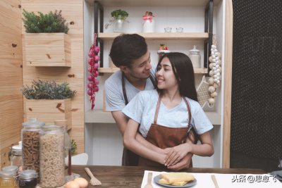 订婚后可以同居吗 订婚没有结婚证男生想同居正常吗