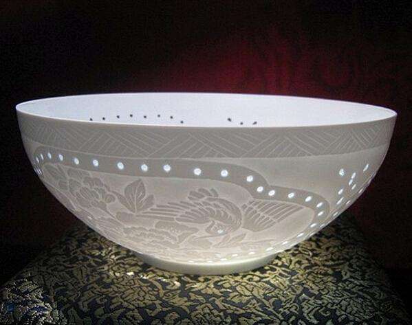 骨瓷是什么材料制成的