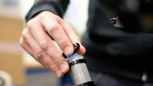 儿童自行车车把怎么调高