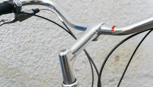 儿童自行车车把怎么调高