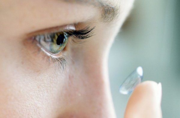 日抛可以戴两天吗