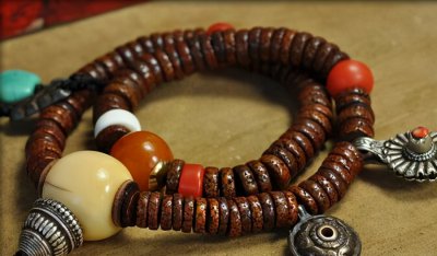 星月菩提怎么盘最漂亮 星月菩提怎样盘玩包浆效果最好