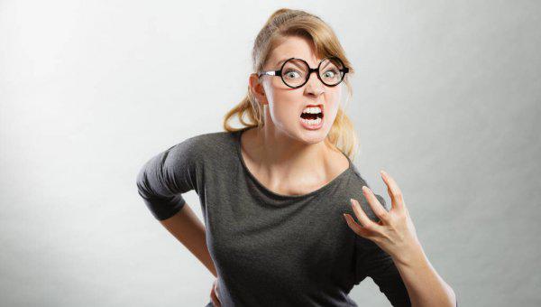 女人低情商没脑子的表现