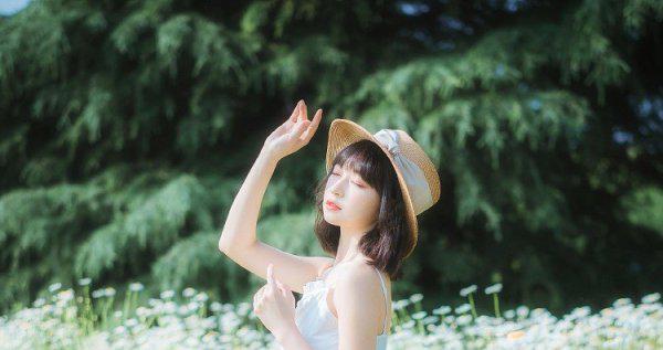 男人见面就想亲你或者抱你说明什么