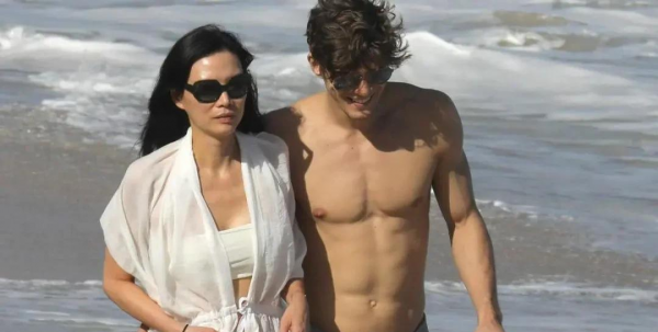 邓文迪的传奇人生