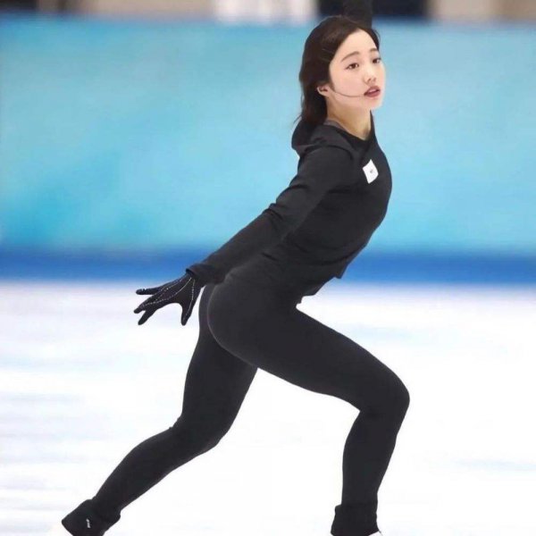 花滑女神本田真凛男友是哪位