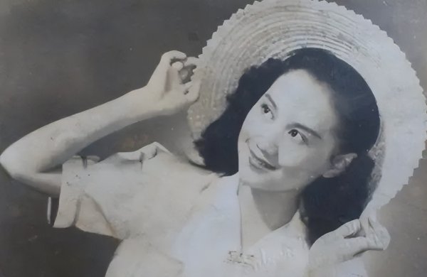 最美名媛严仁美现状如何