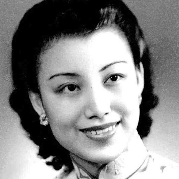 最美名媛严仁美现状如何