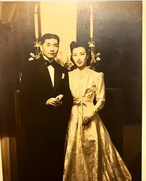 最美名媛严仁美现状如何