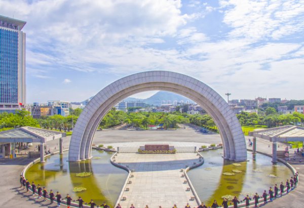 厦门有什么大学比较好