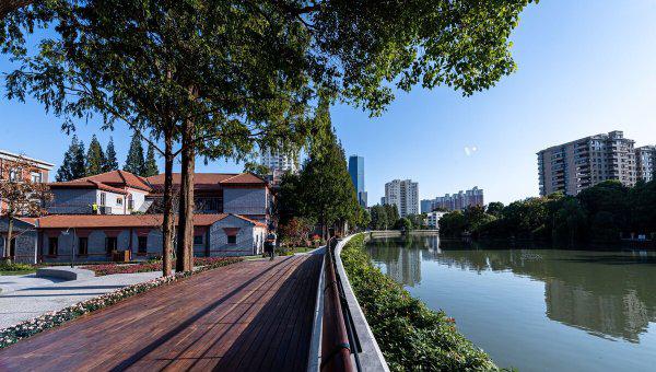 中国政法大学是985吗