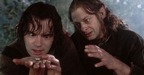 咕噜为什么不带魔戒