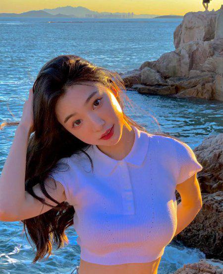 马思唯前女友易梦玲