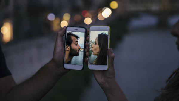 秀恩爱是什么意思