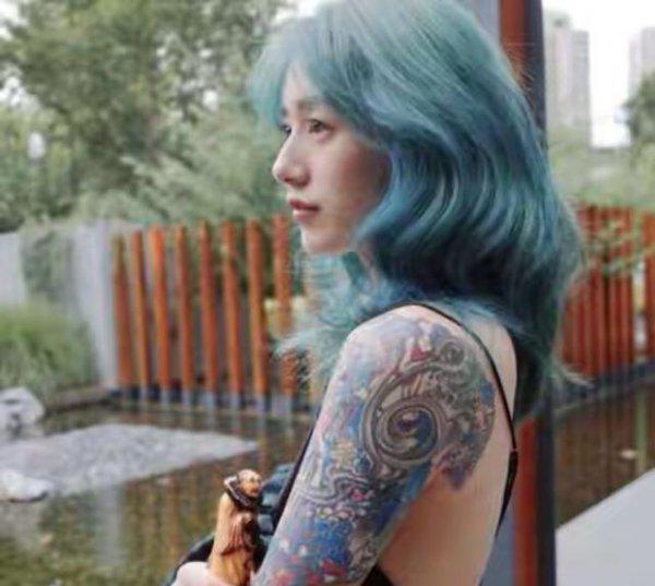 网红黑尾酱是什么意思