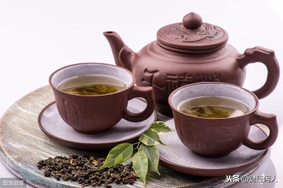 贾宝玉的性格特点 红楼梦里贾宝玉是个什么样的人物形象