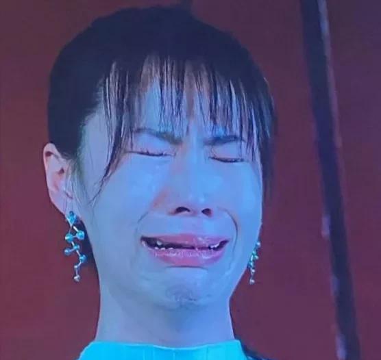 陈月末身高不及陈宝国吗