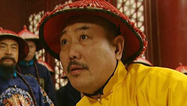 雍正王朝的图里琛是几品官职