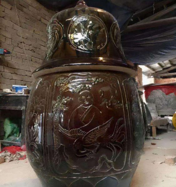 坐缸圆寂是什么意思