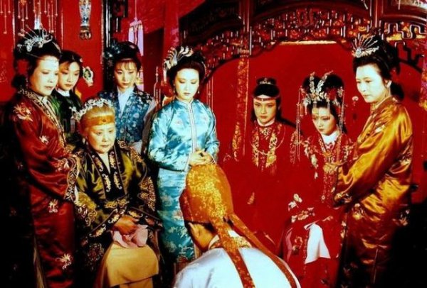 曹雪芹红楼梦写到哪里