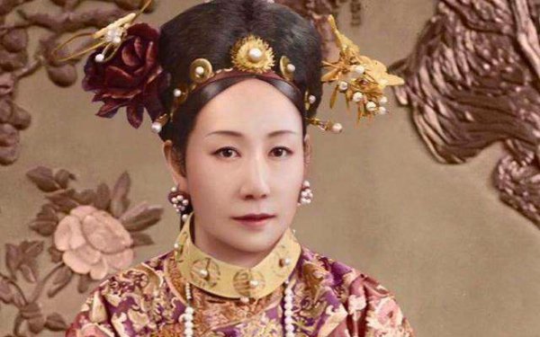 珍妃为什么不自己爬上来