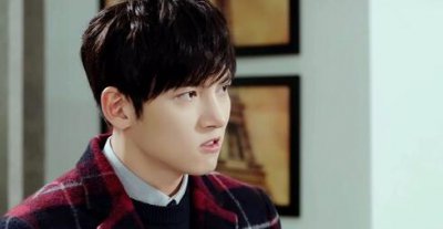 男生占有欲强的表现 占有欲很强的男生是个什么心理