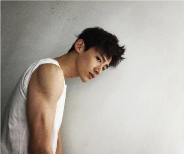 白敬亭是独生子吗