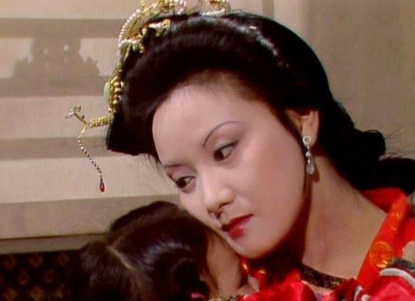 王熙凤为什么草席裹身