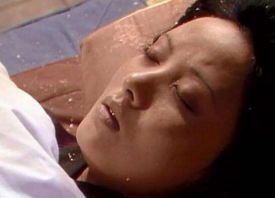 王熙凤为什么草席裹身