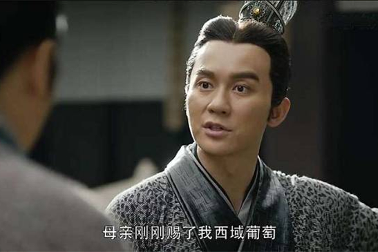 三国时期曹丕在位几年哪年驾崩的