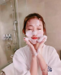 混油皮适合什么洗面奶 适合油皮混油皮的洗面奶有哪些