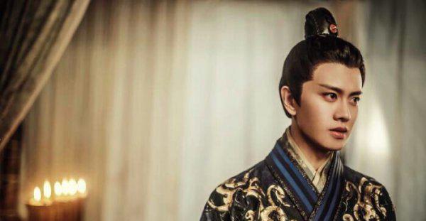 任嘉伦胡萝卜事件是什么