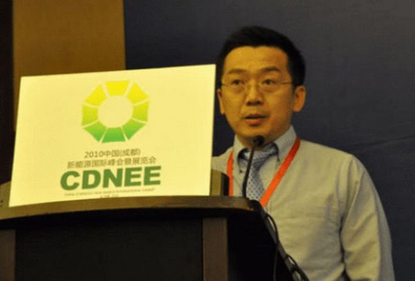 中国科学家潘锦功简介