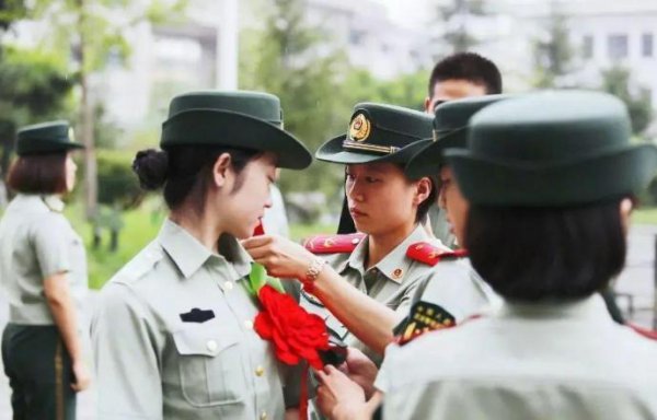 副营长工资一般多少