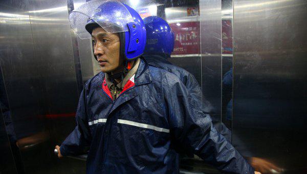 外卖小哥一个月挣多少钱