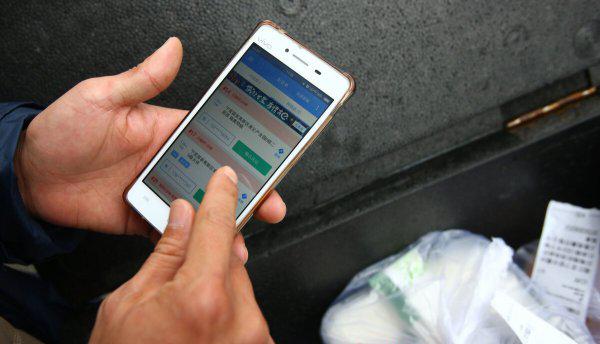 外卖小哥一个月挣多少钱