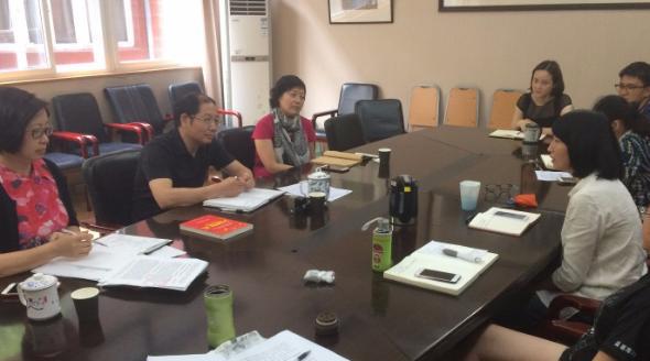 当大学辅导员我后悔了