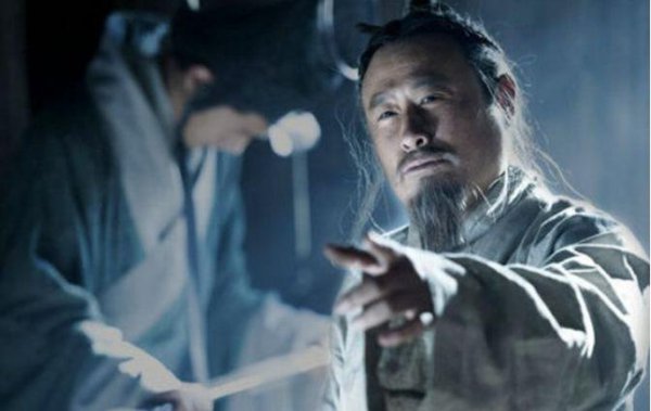 李斯被腰斩时说了什么