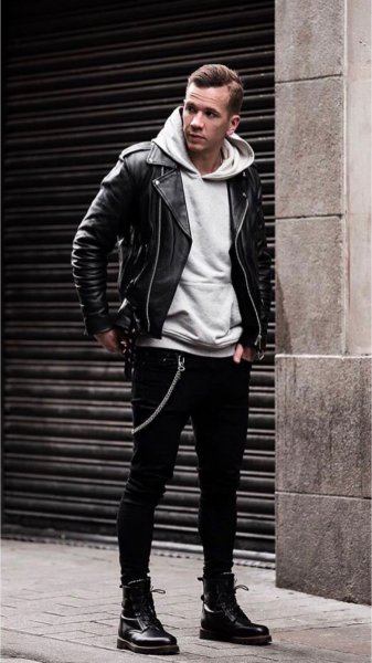 牛仔裤搭配什么鞋男