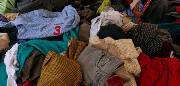 废旧衣服回收厂家多少钱一斤