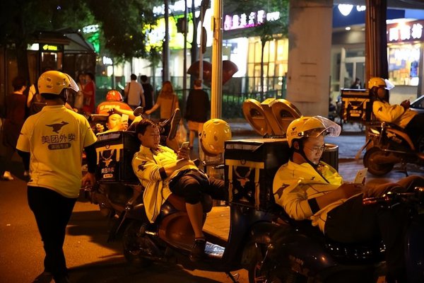 美团骑手一个月多少钱