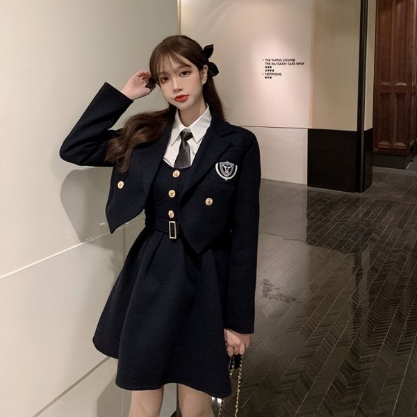 jk裙子的正确搭配