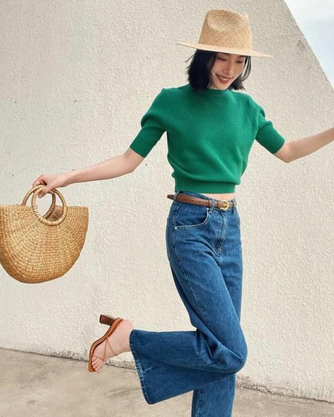 肩宽女生适合穿什么衣服