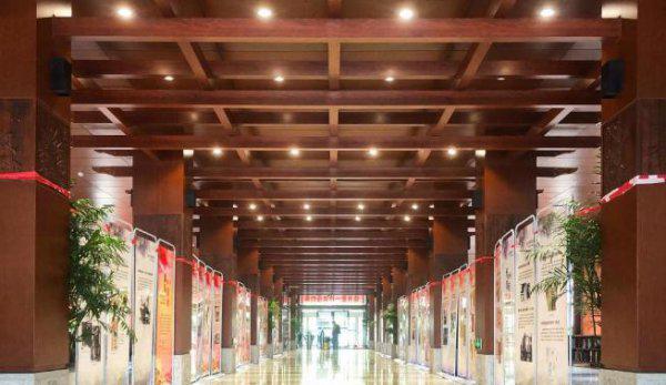 中南民族大学是211还是985