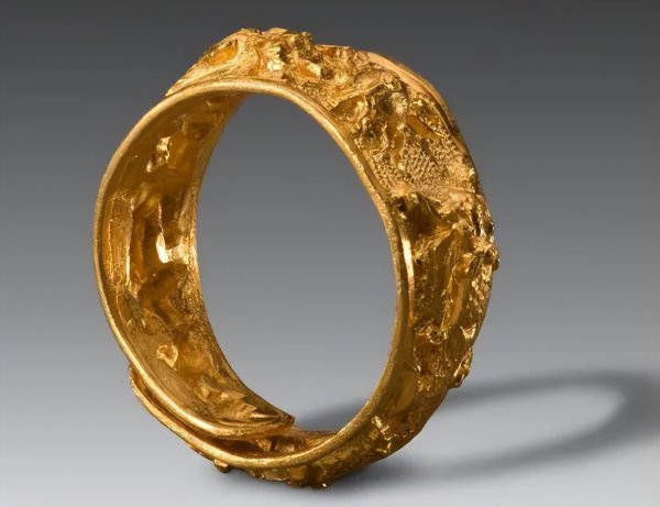 现在老金值多少钱一克