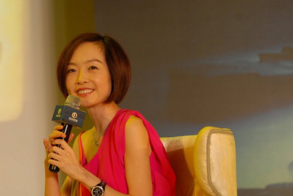 鲁豫老公是谁是哪国人