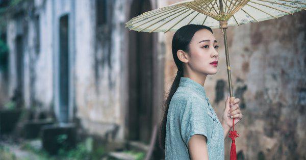 戴望舒是什么派诗人