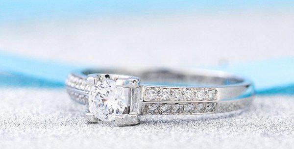 求婚戒指和结婚戒指是同一个吗