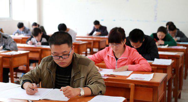 一年有几次公务员考试