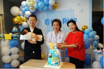 主持人刚强个人资料简历